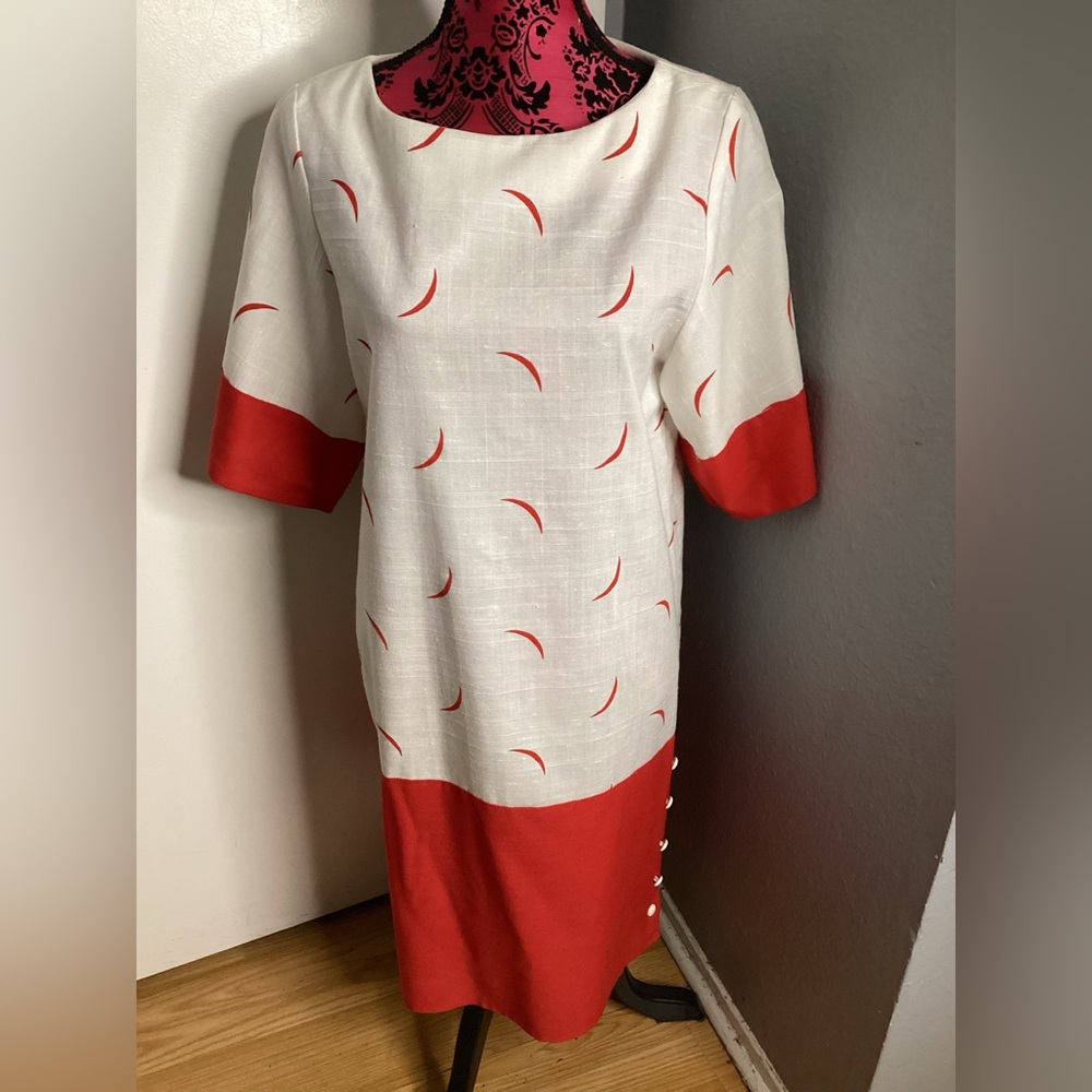 Vintage 80s White and Red Midi Dress with Red Trim Accents M